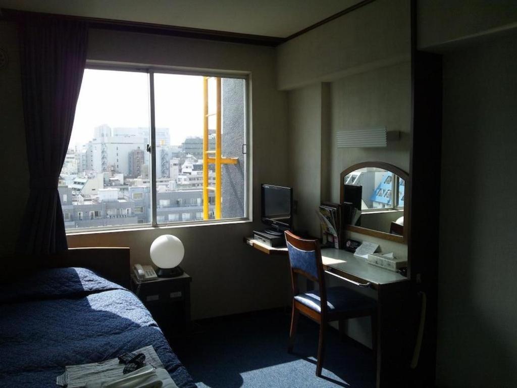 Tokyo Business Hotel Esterno foto